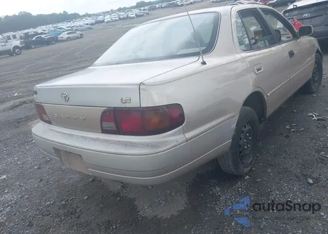 1996 Toyota Camry Dx/Le/Xle from USA, damaged, VIN 4T1BG12K3TU809591